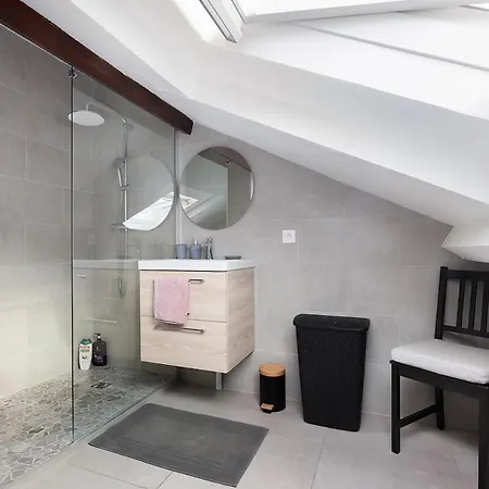 Berbere Duplex 2 Bedrooms 87 Republique *