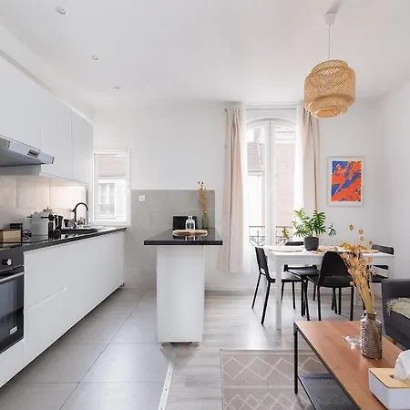 Berbere Duplex 2 Bedrooms 87 Republique * Saint-Denis (Seine-Saint-Denis)